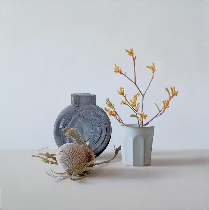 Kangaroo Paw Dark Glass by Lisa Christensen | Lethbridge Gallery